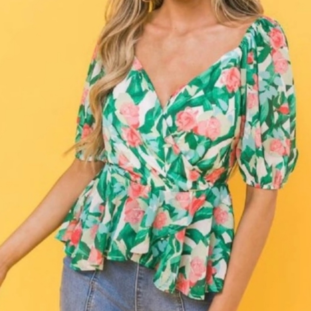 Flying Tomato Girly Romantic 3X Kelly Green Surplice Floral Top Blouse